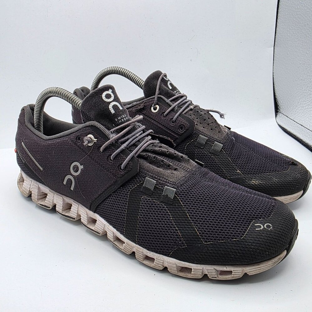 On Cloud 5 Womens Size 10.5 Black Running Shoes Athletic Outdoors Lightweight